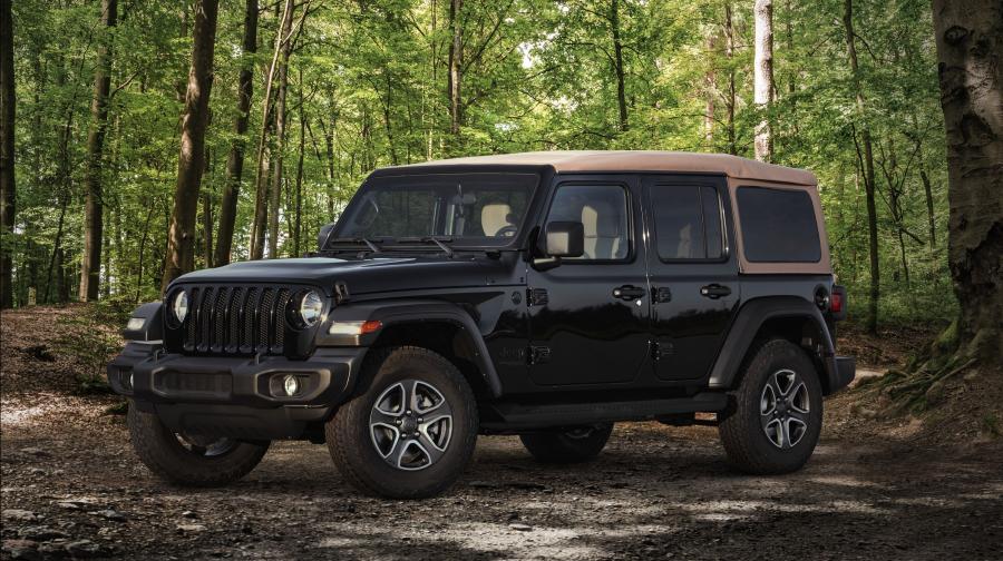  Jeep Wrangler Unlimited Black & Tan (JL) 2019 года  (фото 1 из 3)